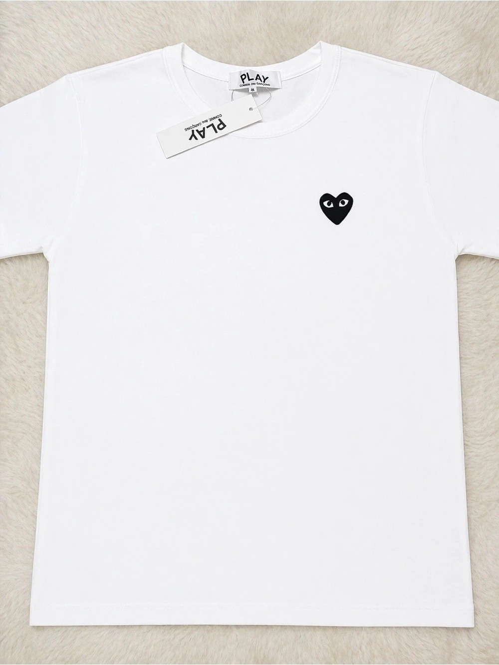 Comme des Garçons PLAY T-shirt Heart Patch Cotton Tee Size L